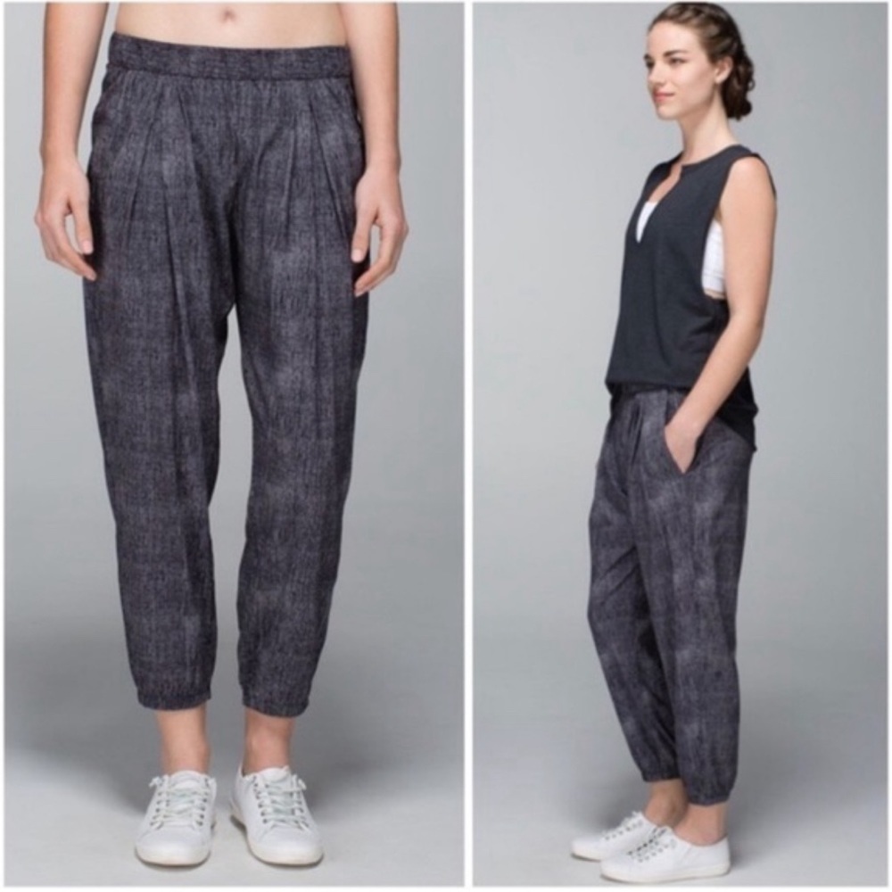 LULULEMON rollin’ with my omies 4
